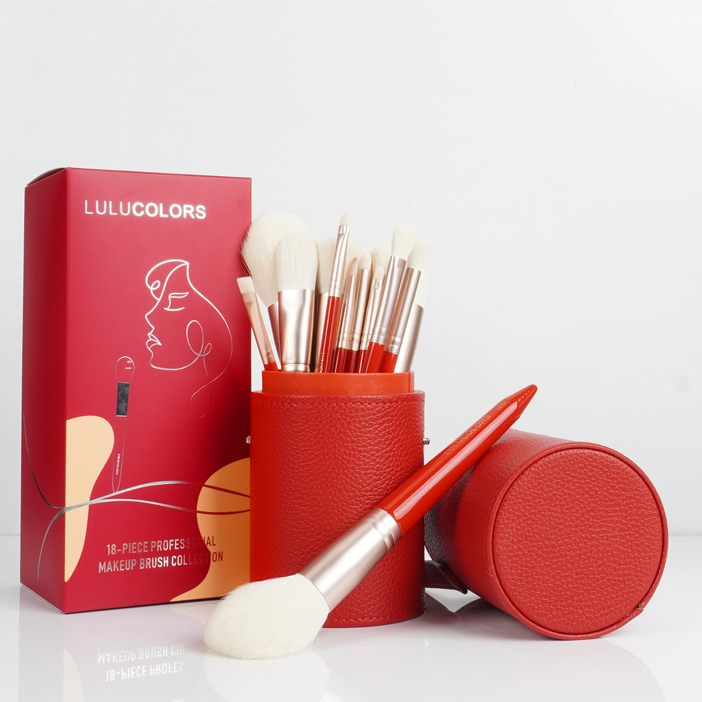 LULUCOLORS 18pc Tail Wood Makeup Brush Set (red)